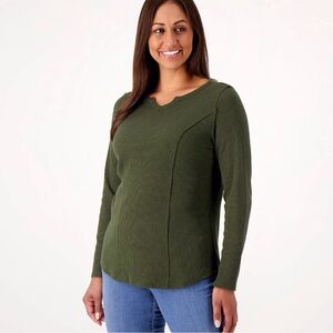 Belle by Kim Gravel Baby Waffle Raw Edge Seamed Top Fresh Fir Size 5X A555496